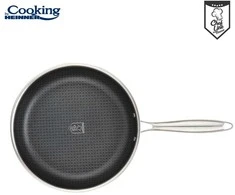 Cooking By Heinner NERŪDIJANČIO PLIENO KEPTUVE SU 3 SLUOKSNIAIS, 24X4,5 CM, TITANIUM 3, GAMINTOJAS „HEINNER“