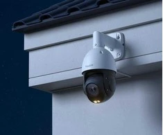 Reolink | 4K 360° automatinio sekimo PoE kamera su 5X optiniu priartinimu | P840 | 8 MP | f=2,7–13,5 mm/maks. F1.6 | Maitinimas per Ethernet (PoE) | IP66 | H.265/H.264 | Micro SD, maks. 256 GB