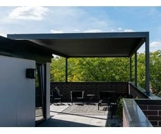 Pergola Bioclimatic: 3000x4000 mm, su LED, montuojama prie sienos