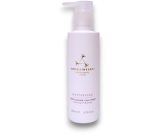 Aromatherapy Associates, matinį atpalaiduojantį valomąjį losjoną veidui, 200 ml