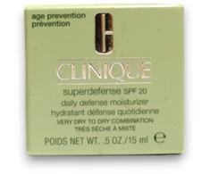 Clinique Superdefense Moisturizing Day Paakių kremas SPF 20, 15 ml