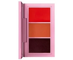 MAC From Harris With Love Lip Palette Roman Revelation: Bright Oranžinis (Matte) + No Place Like LA: Warm Nude (Amplified) + London Grind: Deep violetinė (Amplified), 3 g