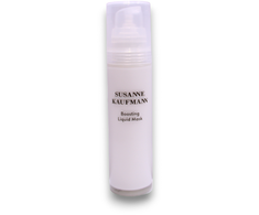 „Radiance Collection“ rinkinys Susanne Kaufmann: veido kaukės ir šveitikliai, senėjimą stabdanti gelinė kaukė be sulfatų, 50 ml + veido kaukės ir šveitikliai, šveičiamasis fermentų valiklis, 15 ml + veido serumai ir aliejai, drėkinamasis hialurono rūgšties serumas veidui, 15 ml