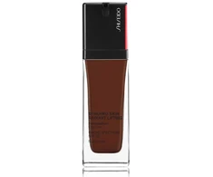 „Shiseido Synchro Skin Radiant Lifting“ skystas makiažo pagrindas, 560 Obsidian Juodas SPF 30, 30 ml