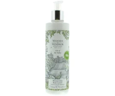 Woods Of Windsor Lily Of The Valley drėkinamasis kūno losjonas, 250 ml