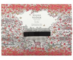 Woods Of Windsor True Rose Rose Wardrobe Freshener, 5 vnt. vnt.