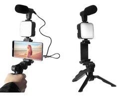 Filmavimo rinkinys su stovu ir mikrofonu AY49