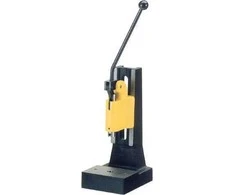 Alkūninis presas Mäder CL 500 K