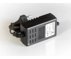 Stalinis maitinimo šaltinis 2A/12V