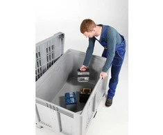 Europlast Austria Dėžės padėklų dėžės konteineris 610L su padėklu ir dangteliu 120x100x76 cm UN ADR