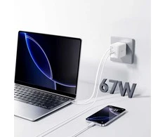 Joyroom JR-TCL06 67W GaN laidinis įkroviklis su Built-in Retractable USB-C kabeliu – baltos spalvos