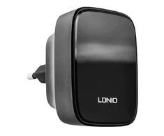 Įkroviklis 32W 3 porty USB PD QC Ldnio Q334 juodas