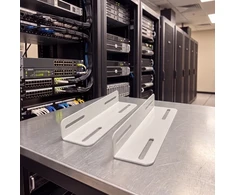 Montavimo kampainis RACK SPR_RA22W