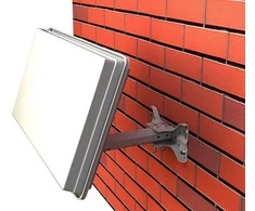 „Selfsat H30D2“ plokščia antena – dvigubas LNB konverteris