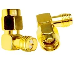 Spacetronik GSM adapteris RP-SMA kištukas / RP-SMA lizdas 90 laipsnių.