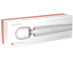 Le Wand – įkraunamas masažuoklis Pearl Baltas