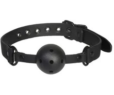 Dream Toys Blaze Ball Gag Juodas Kvėpuojantis burnos kamštelis
