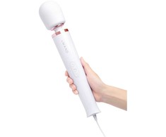 Le Wand Powerful Plug-In Baltas