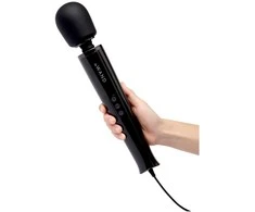 Le Wand Powerful Plug-In Juodas