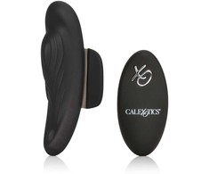 „Calexotics“ stimuliatorius – nuotolinio valdymo kelnaičių stimuliatorius „LOCK N PLAY“