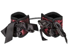 Calexotics Kajdanki-SCANDAL CORSET CUFFS