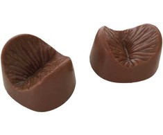Spencer Fleetwood Edible Anus Premium Milk Chocolate Gift Set 80g