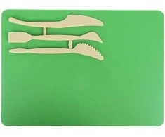 Lentelė plastilinui KITE, 250x180mm, su 3 įrankiais, žalios sp.
