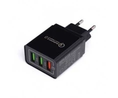 Įkroviklis 220V greito krovimo 2xUSB/2.1A +1USB/QC3.0