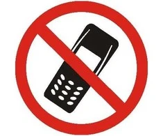 Lipdukas Kalbėtis telefonu draudžiama ø85 mm