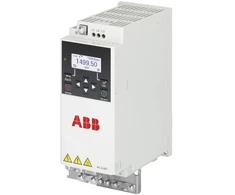 ABB dažnio keitiklis ACS180 1x208…240V 1,1kW 6,9A IP20 su integruotu STO ir EMC filtru C2/C3 n: 98%
