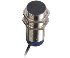 Telemecanique Sensors Schneider Metal cilindrinis indukcinis jutiklis Sn 10mm DC 6-150 apsisukimų XSAV11373