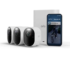 Arlo Ultra 3 4K apsaugos kamera, 3 kamerų, IP apsaugos kamera, lauko, laidinė ir belaidė, 7,5 m, „Amazon Alexa“ ir „Google Assistant“, danų, vokiečių, olandų, anglų, ispanų, prancūzų, italų, norvegų, lenkų, švedų kalbomis