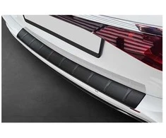 Avisa Krovinio apsaugos lūpa E klasės S214 St. automobilis 2023 - matinė juoda
