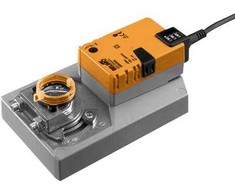 BELIMO sklendės variklis SM230A, AC 230 V, įjungimas/išjungimas arba 3 padėčių valdymas, 20 Nm, veikimo laikas 150 sek., su universalia gnybtų įvore.