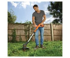 Black &amp; Decker Juodas &amp; Decker Žoliapjovė - trimeris Juodas &amp; Decker ST182320-QW; 18 V; 1x2,0 Ah akum.