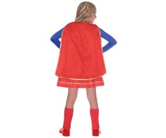 Boland Traciks Supergirl kostume
