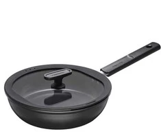 Fiskars Hard Face troškintuvas 24cm su dangčiu