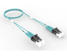 commscope Šviesolaidinis jungiamasis kabelis OM4 LazrSPEED® 550 LC-LC dupleksinis LSZH 5 m