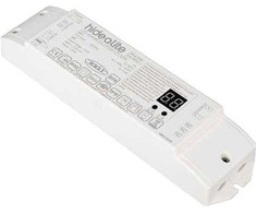 Solar Plus LED šviesos reguliatorius DALI/PUSH 12V 50W. Skirtas vienos spalvos LED juostos pritemdymui per „Push“ (230 V) arba DALI.