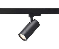 Solar Plus „Optic Track XS“ 3 fazių šviestuvas, 36°, juodas, 2700K/3000K, 9,7 W, 750–770 lm, Ra90, pakreipiamas 90° kampu, pasukamas 360° kampu, IP20. Fazės reguliatorius, 3 fazių.