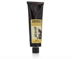 Davines Pasta &amp; Love neputojantis skaidrus skutimosi gelis, 150 ml