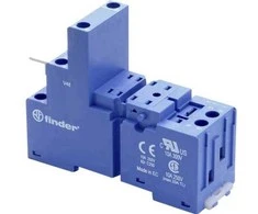 Finder 94.02 Relaissockel 55.32