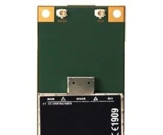 Fujitsu FUJITSU 3G/UMTS naujinimo rinkinio tinklo plokštę galima naudoti tik tada, kai sistema buvo užsakyta kaip 3G/4G paruošta S904 S935 U745 - S26391-F1335-L520
