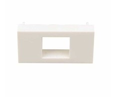 Adapteris AV FULL Keystone plokštė. 22,5 x 45 mm.
