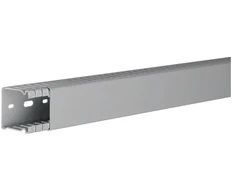 Hager Polo BA64004007030B tehaselito šukuotas kanalas BA6 40x40mm PVC pilkas BA64004007030B /2m/