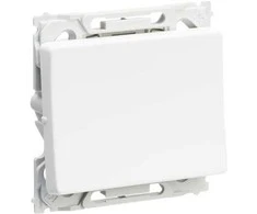 LAURITZ KNUDSEN Opus® 66 jungiklis, atitinkantis 16A 250V, baltas
