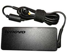 „Lenovo“ nešiojamojo kompiuterio kintamosios srovės adapteris 65 W, 3,25 A, 20 V (01FR051)