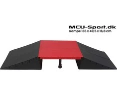 MCU-Sport riedlenčių rampos komplektas 136 x 49,5 x 16,8 cm