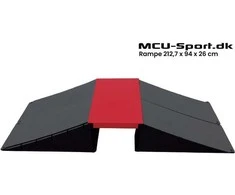 MCU-Sport riedlenčių rampos komplektas 212,7 x 94 x 26 cm