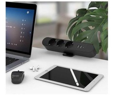 Listwa zasilająca MicroConnect Multi Desktop Power Socket 3 Lizdas Stacjonarne 3x Schuko, 3x USB